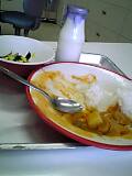 食べかけの給食